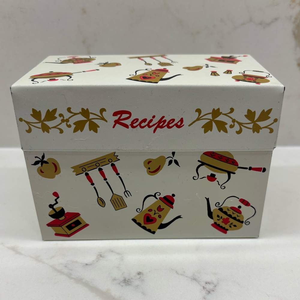 Vintage Ohio Art Recipe Box ‘Americana’ Design Red and Gold Kitchen Accents